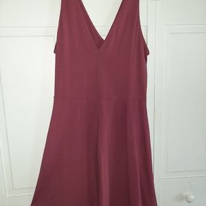 Sleeveless summer-weight jersey dress.
